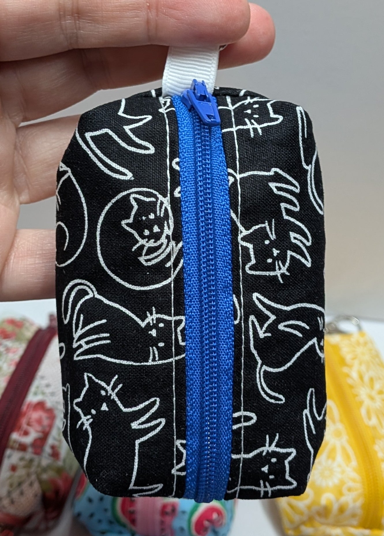 Itty Bitty Boxy Bag Keychain Clip